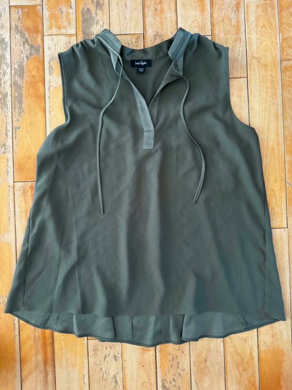 Lord & Taylor Olive Green Sleeveless High Low Blouse Boho Lagenlook Size XL - Picture 2 of 4